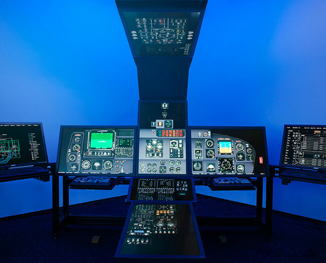 The SeaLynx MK88A CPT simulates the aircraft in the COMSEC and MU90 configurations, and is used for training pilots and technicians of Naval Air Wing 5 in Nordholz.